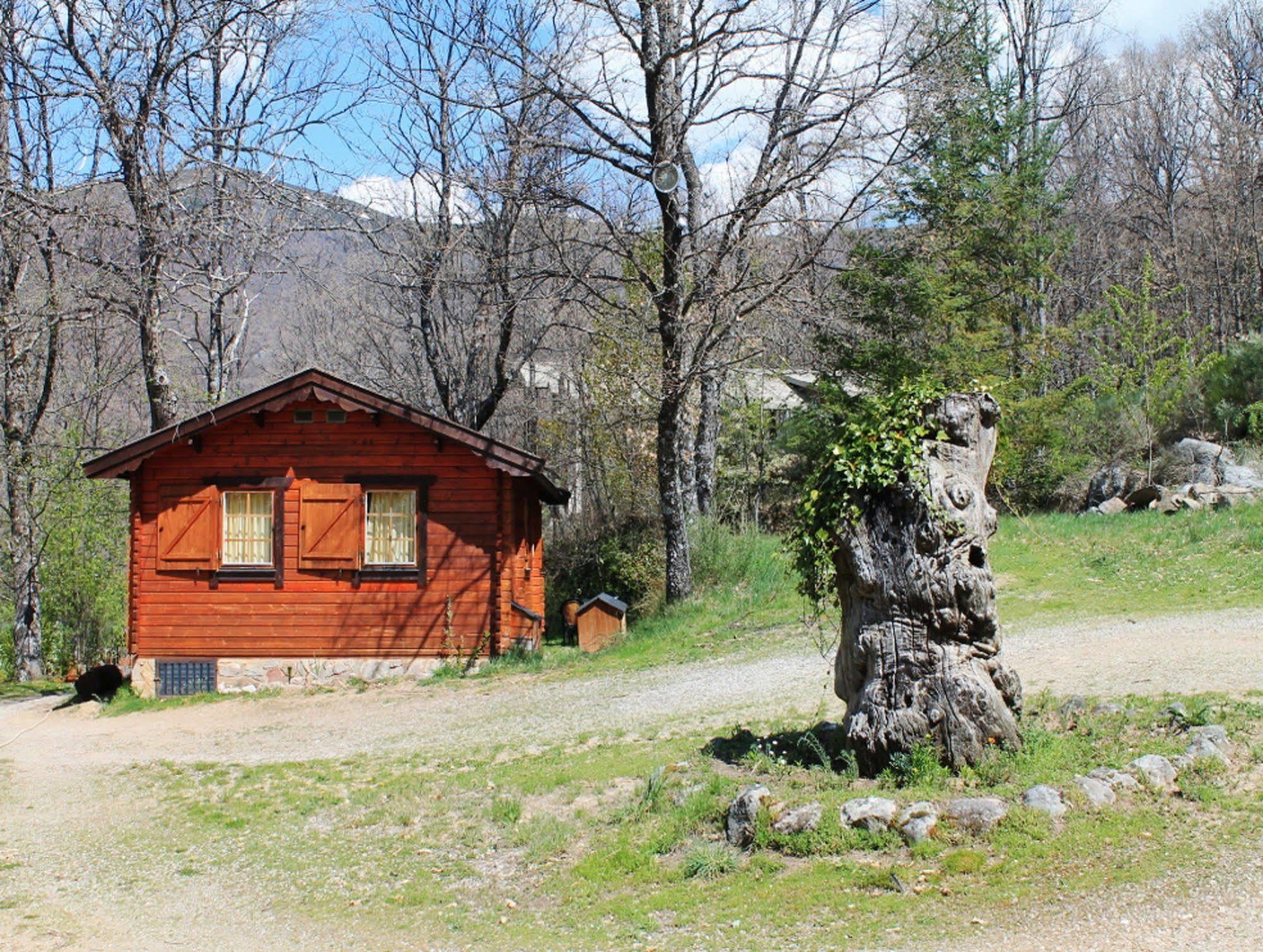 Cabanas De Madera Sanabria Vigo de Sanabria Extérieur photo