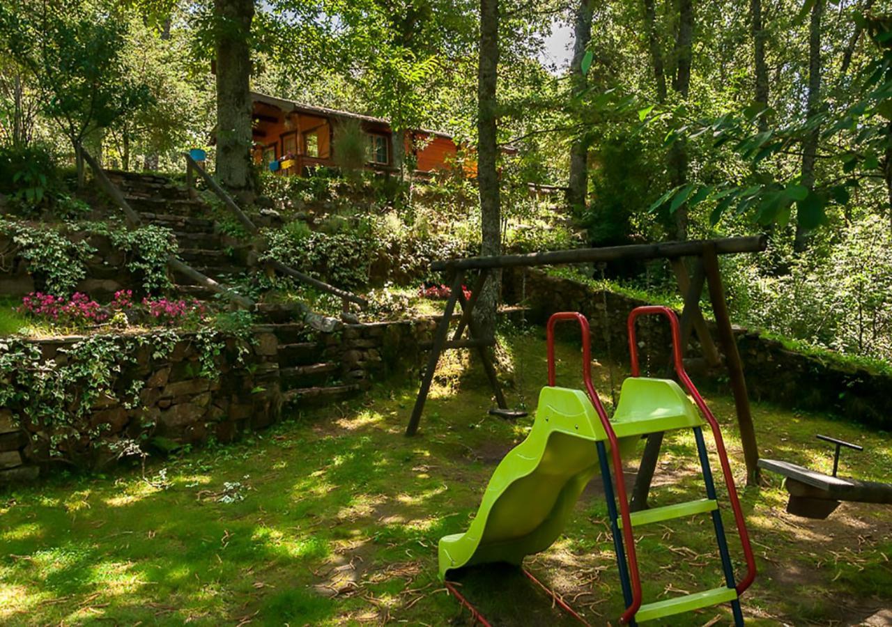 Cabanas De Madera Sanabria Vigo de Sanabria Extérieur photo